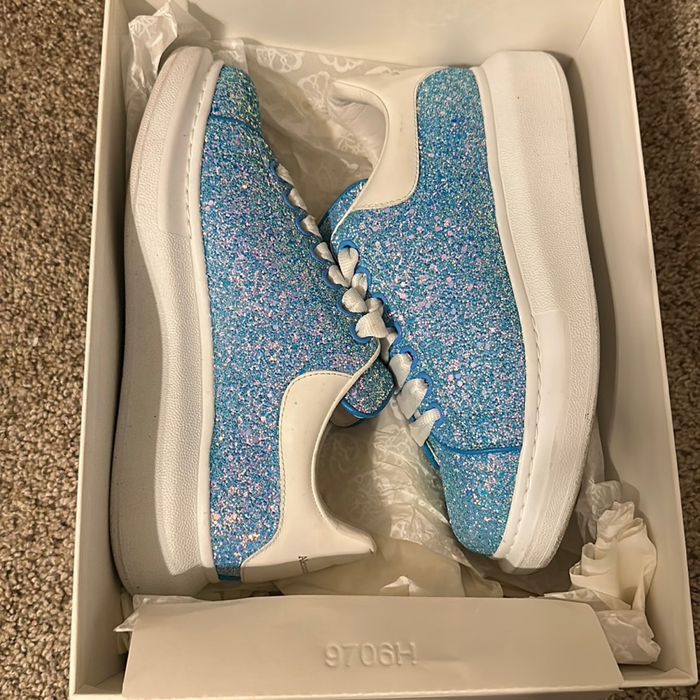Alexander McQueen sneakers for sale size 37+